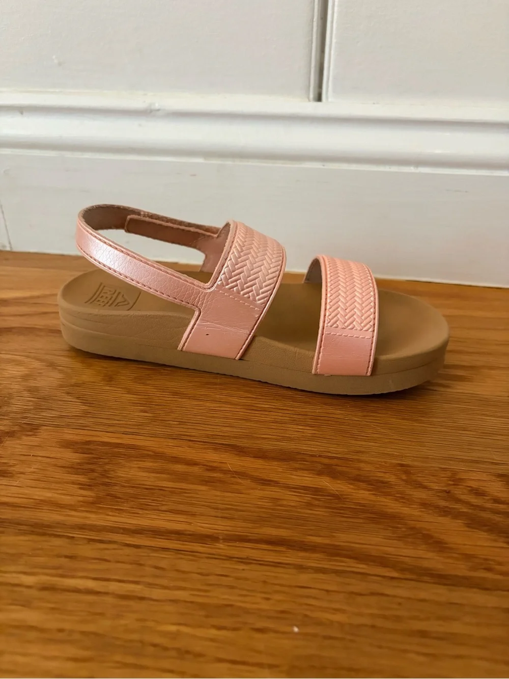 Reef Kids Pink Strap Sandals